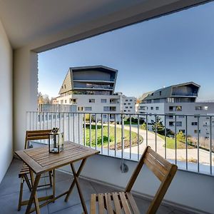Le Paradis - Beautiful T2 Ideally Located With Garage