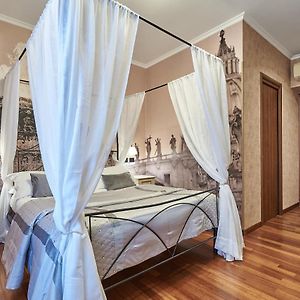 B&B Le Suite Di Via Catone