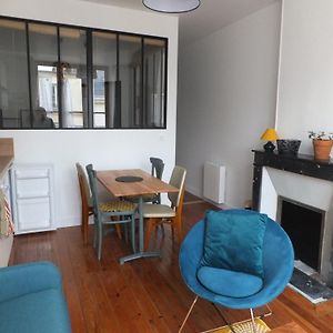 L'Etablissement Toimoinou, Hyper-Centre, Vue Marche, Proche Mer 150M, Lits Faits A Votre Arrivee, Serviettes De Toilette, Menage, Inclu, Netflix, Accueil En Personne
