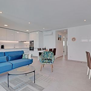 Appartement à 2 Chambres à Coucher