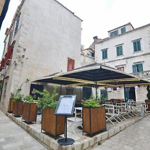 Appartement Confort à 2 Chambres à Coucher