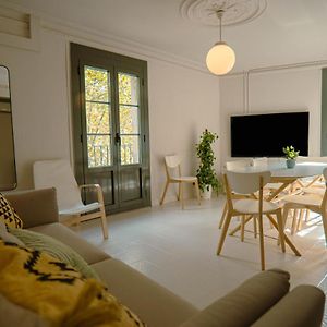 Appartement à 3 Chambres à Coucher