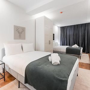 Guestready - Uptown Suites 5