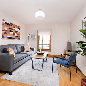 Joivy Bright And Cosy Flat Near The Scotland Gallery
