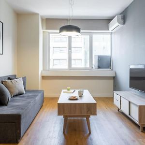 Large Comfy, Modern Studio 5 Min To Acropolis