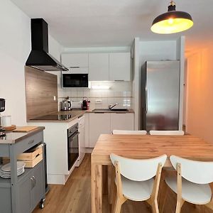 Appartement à 2 Chambres à Coucher
