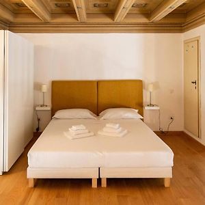 Appartement à 3 Chambres à Coucher