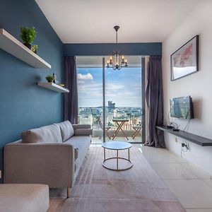 Appartement à 2 Chambres à Coucher
