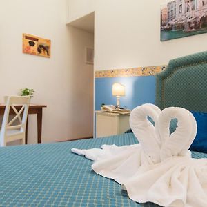 Gregorio'S Rooms