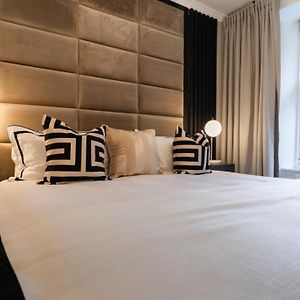 The Wilton Suite - Your Private 5* Escape!