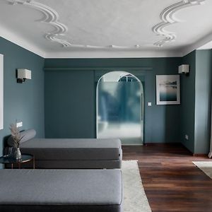 Appartement Extra Grand à 1 Chambre à Coucher
