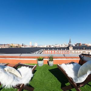 Historic Penthouse Plaza Mayor In Madrid