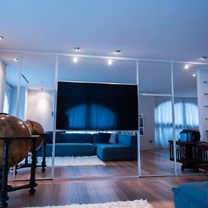 Appartement à 2 Chambres à Coucher