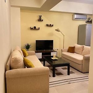 Appartement à 3 Chambres à Coucher