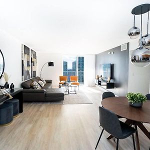 Appartement à 3 Chambres à Coucher