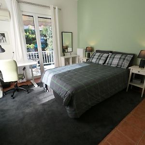 Park View Apartment Near Panormou