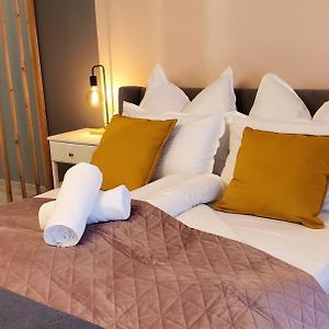 Dn Rose Apartmant