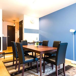 Appartement à 2 Chambres à Coucher