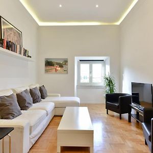 Stunning St.Peter'S Apartment