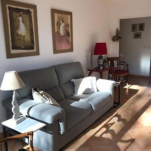 Les Collines D'Estanove, Charming, Bright, Calm Place With Pool