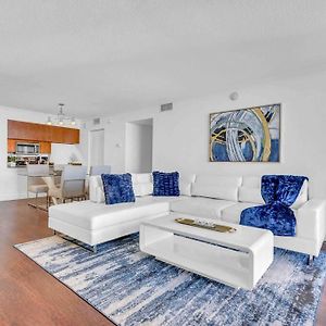 Appartement à 3 Chambres à Coucher