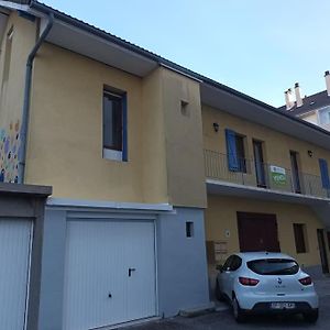 Appartement Duplex Avec Garage Annecy Centre Et Lac