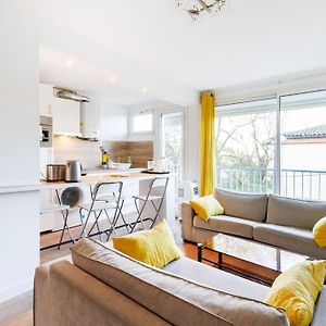 Appartement à 2 Chambres à Coucher