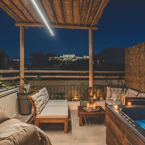 Luxury Apartment With Acropolis View Terrace And Jacuzzi - Living Stone Moonstone