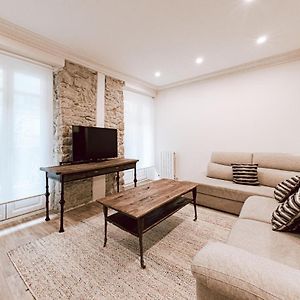 Appartement à 3 Chambres à Coucher