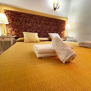 Appartement à 3 Chambres à Coucher