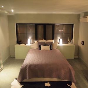 Appartement à 3 Chambres à Coucher