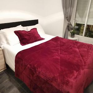 Appartement à 2 Chambres à Coucher