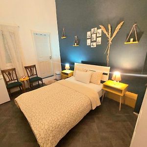 Chambre Budgétée Lit King-Size