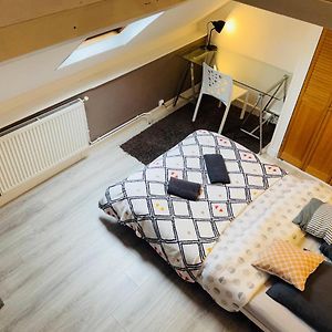 Appartement à 3 Chambres à Coucher