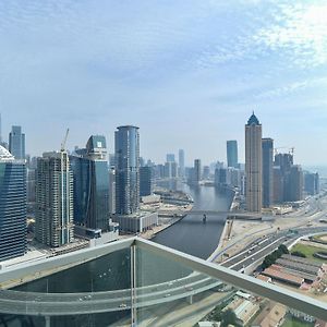 Luxury Escapes - View Of Canal & Burj Khalifa 1Br Large Premium Apt - Amna Tower