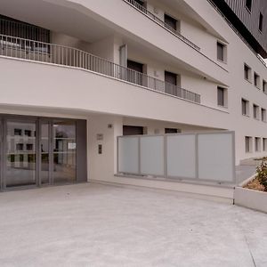 Le 305 - T3 With Garage And Beautiful Terrace