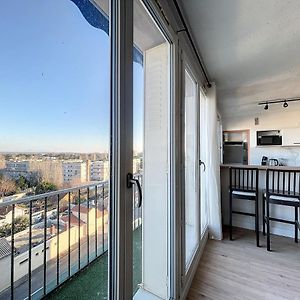 Agréable appartement, vue Mont Ventoux, proche remparts