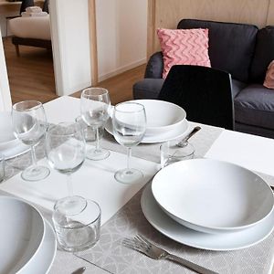 Appartement à 2 Chambres à Coucher