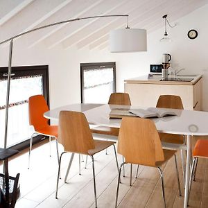 Appartement à 3 Chambres à Coucher