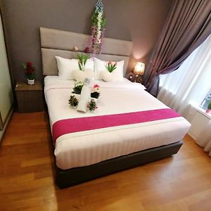 Appartement à 3 Chambres à Coucher