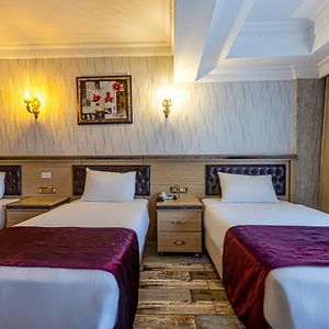 Chambre Standarde Triple