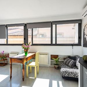 Banchi Nove, Penthouse Full Of Light And Silence