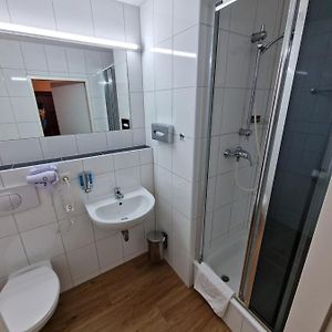 Chambre Standarde Quadruple