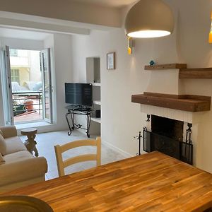 Summerhouse 2 Bed Quiet Old Nice Balcony100M Beach