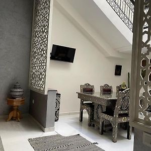 Riad Darnooz