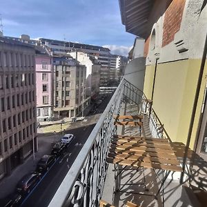 P&R 2, 2 Bedroom, Close To Center, Plainpalais