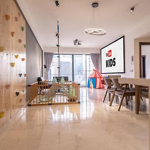 Appartement à 3 Chambres à Coucher