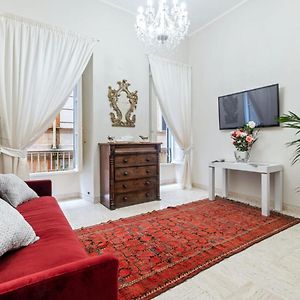 Appartement à 3 Chambres à Coucher