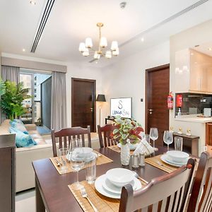 Ultimate Stay / Downtown / Brand New / 5 Min Drive From Dubai Mall / Near Park