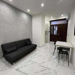 Rosa Room Luxury Suite